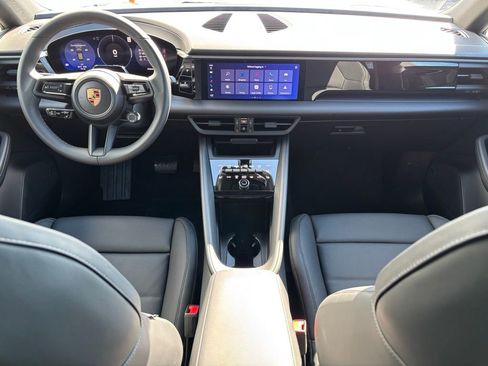 New 2026 Porsche Macan 4 Electric AWD/4WD image 24