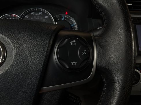 Used 2013 Toyota Camry XLE FWD image 34