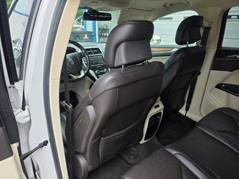 Used 2015 Lincoln MKC FWD w/ Equipment Group 102A Reserve image 20