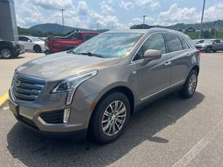 Used 2017 Cadillac XT5 Luxury w/ Driver Awareness Package AWD/4WD video 1