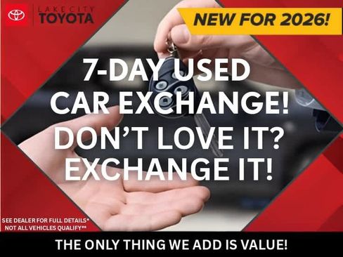 Used 2023 Toyota Highlander XLE FWD image 16