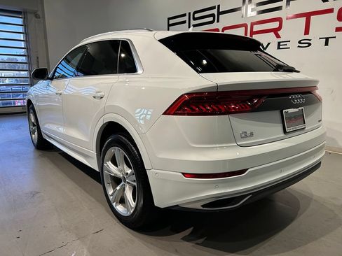 Used 2022 Audi Q8 Premium Plus AWD/4WD image 5