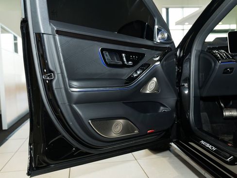 Certified 2022 Mercedes-Benz Maybach S 580 4MATIC image 31