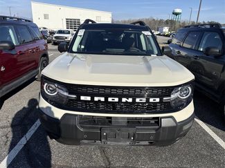 Used 2025 Ford Bronco Sport Outer Banks w/ Outer Banks Tech Package+ video 2