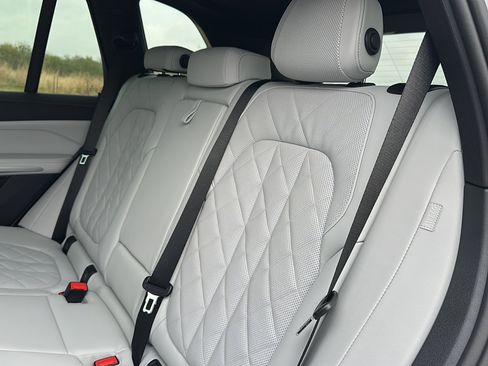 New 2026 BMW X5 sDrive40i w/ M Sport Package image 16