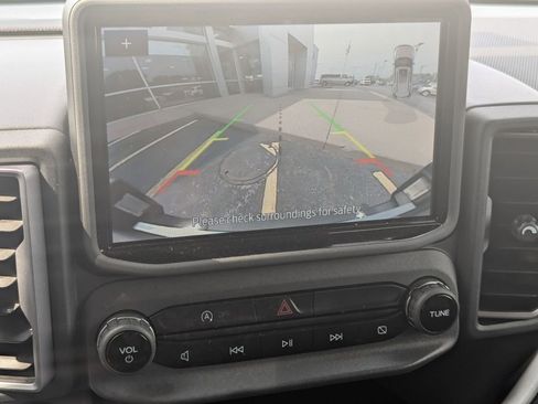 Used 2021 Ford Bronco Sport Outer Banks w/ Outer Banks Package image 17