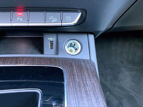 Used 2024 Audi Q5 2.0T Premium Plus image 17