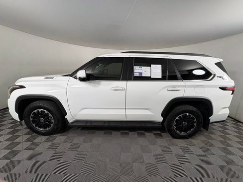 Used 2024 Toyota Sequoia TRD Pro AWD/4WD image 2
