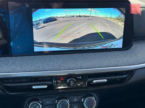 New 2026 Nissan Kicks S FWD image 19