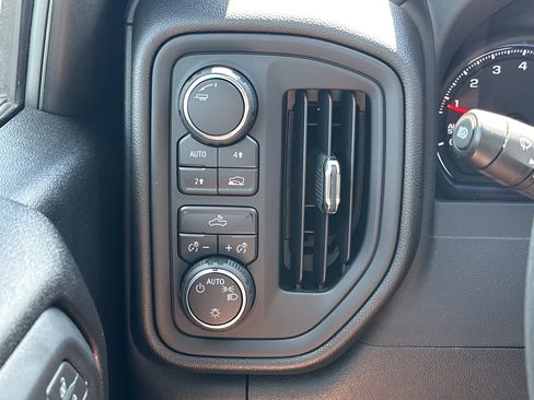 Used 2025 Chevrolet Silverado 1500 Custom w/ LPO, Dark Essentials Package AWD/4WD image 28