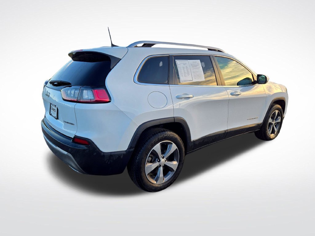 Used 2019 Jeep Cherokee Limited AWD/4WD image 3