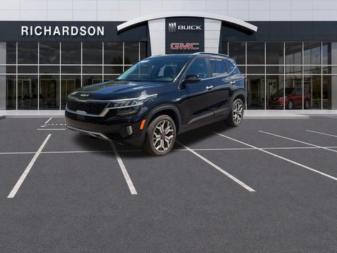 Used 2023 Kia Seltos SX AWD/4WD image 1