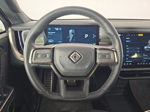 Used 2023 Rivian R1S Launch Edition Quad AWD/4WD image 28