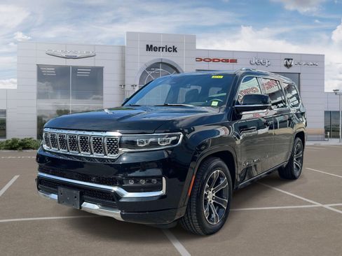 Used 2022 Jeep Grand Wagoneer Series I AWD/4WD image 4