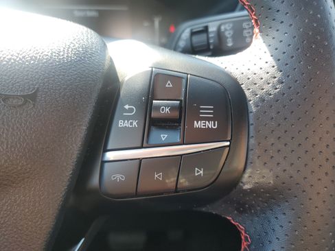Used 2025 Ford Escape ST-Line FWD image 21