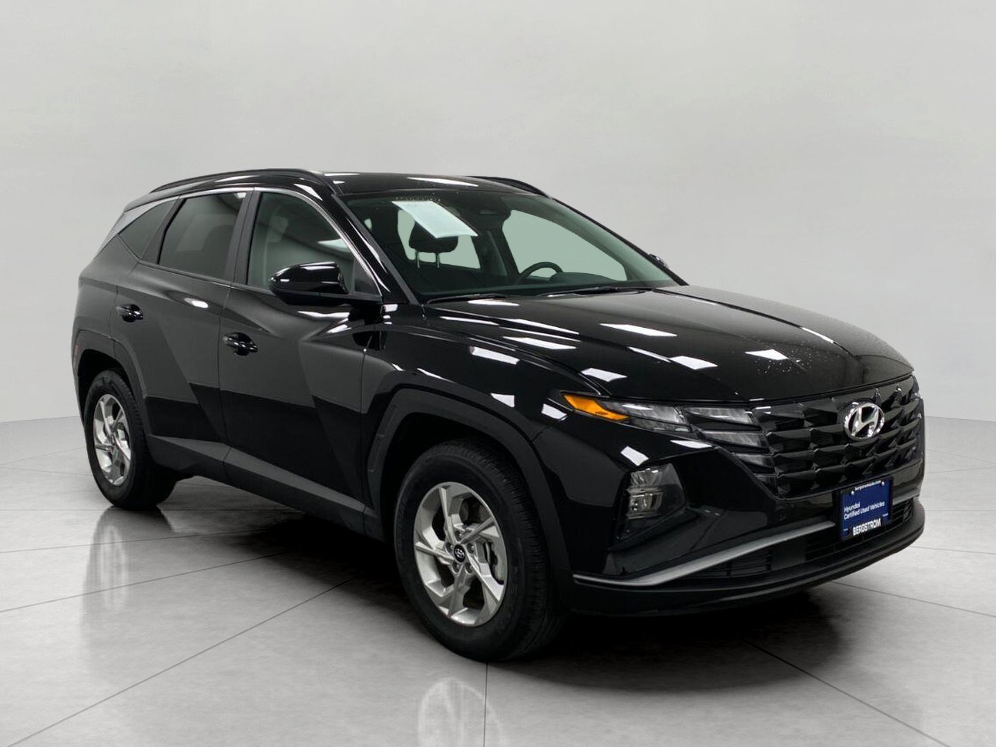 Certified 2024 Hyundai Tucson SEL AWD/4WD image 1