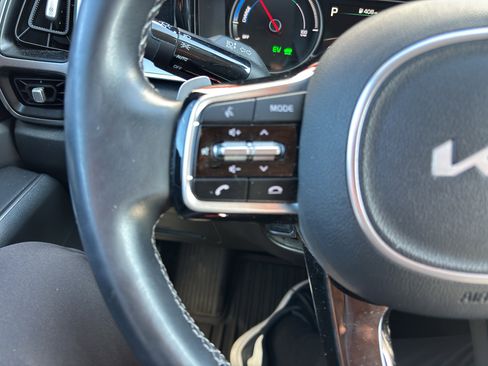 Used 2022 Kia Sorento S AWD/4WD image 8