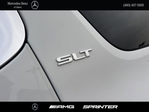 Used 2019 GMC Acadia SLT image 8