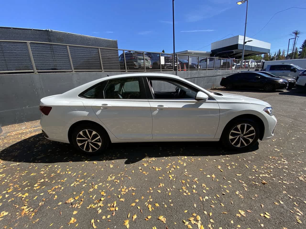 Used 2024 Volkswagen Jetta S FWD image 7