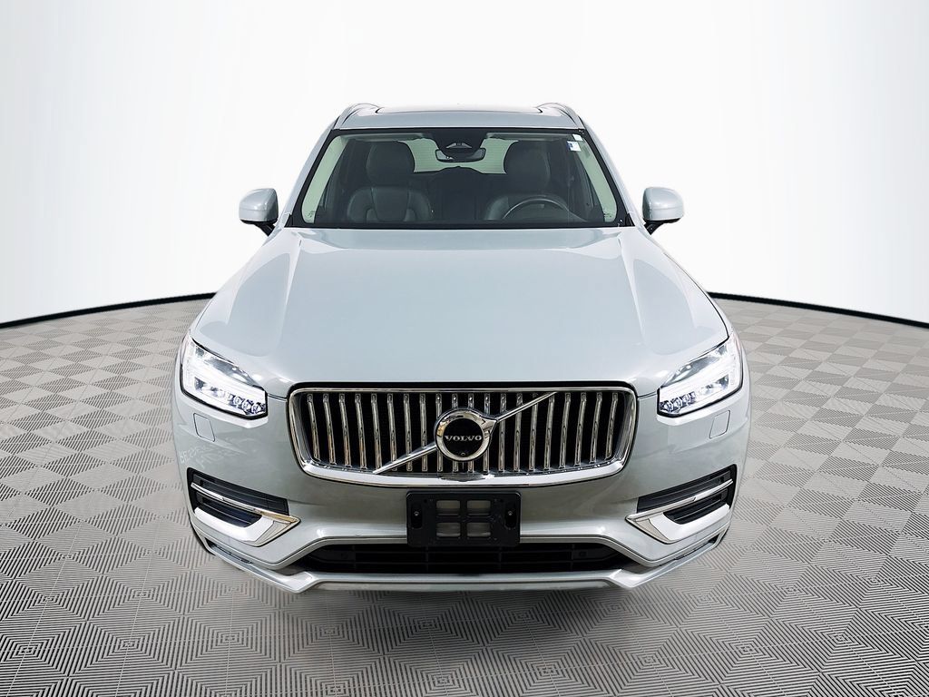 Used 2024 Volvo XC90 B6 Plus w/ Protection Package Premier AWD/4WD image 2