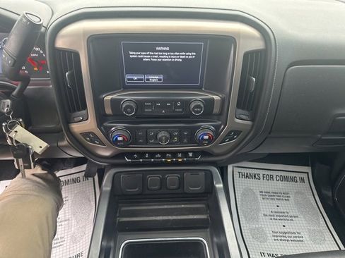 Used 2016 GMC Sierra 3500 Denali w/ Duramax Plus Package image 10