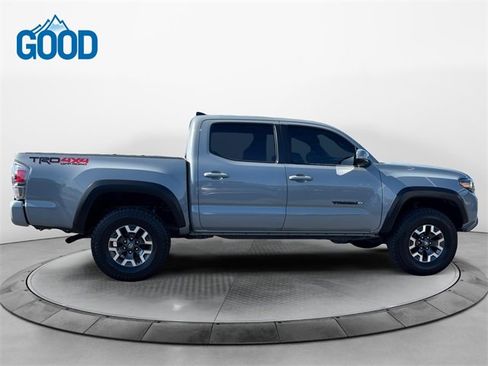 Used 2021 Toyota Tacoma TRD Off-Road w/ Technology Package image 6