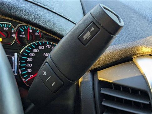 Used 2018 Chevrolet Tahoe LT image 7