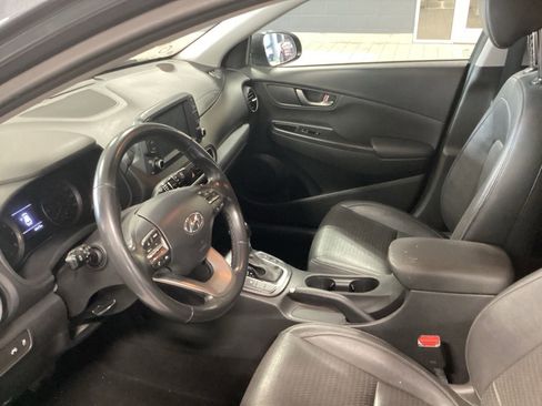 Used 2019 Hyundai Kona Limited FWD image 12
