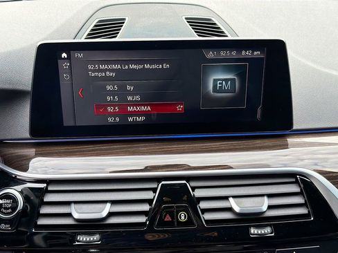 Used 2019 BMW 530i 530i w/ Convenience Package image 31