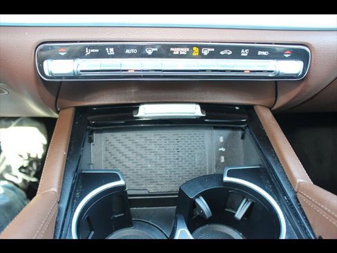 Used 2026 Mercedes-Benz GLE 350 4MATIC image 31