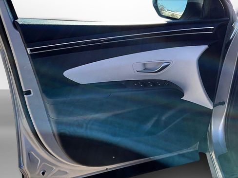 Used 2022 Hyundai Tucson SEL image 25
