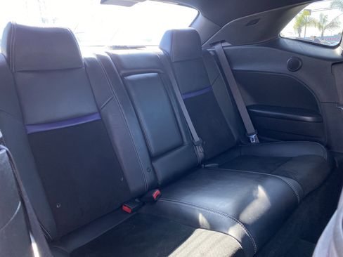 Used 2013 Dodge Challenger SRT8 w/ Harman Kardon Audio Group image 15