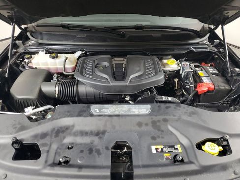 Used 2024 Jeep Wagoneer Series II image 9