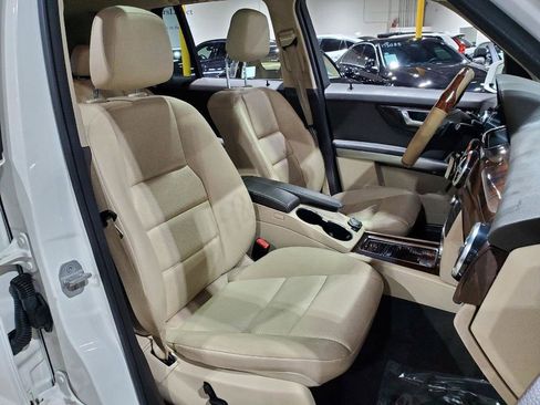 Used 2014 Mercedes-Benz GLK 350 4MATIC image 14