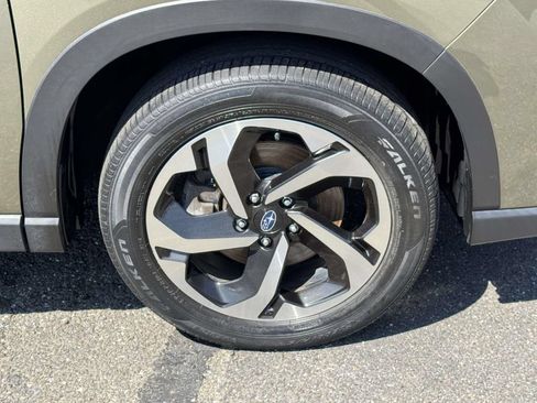 Used 2023 Subaru Forester Touring AWD/4WD image 6