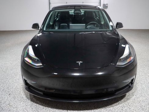 Used 2022 Tesla Model 3 Long Range AWD/4WD image 4