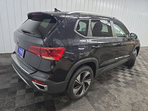 Used 2023 Volkswagen Taos SE AWD/4WD image 10