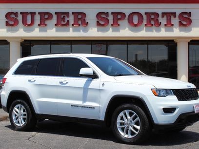 Used 2017 Jeep Grand Cherokee Laredo w/ Quick Order Package 23E