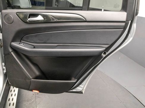 Used 2018 Mercedes-Benz GLS 450 4MATIC image 38