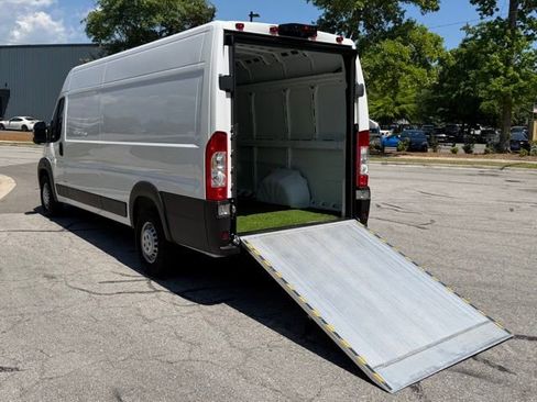 Used 2024 RAM ProMaster 3500 w/ Safety Group image 6