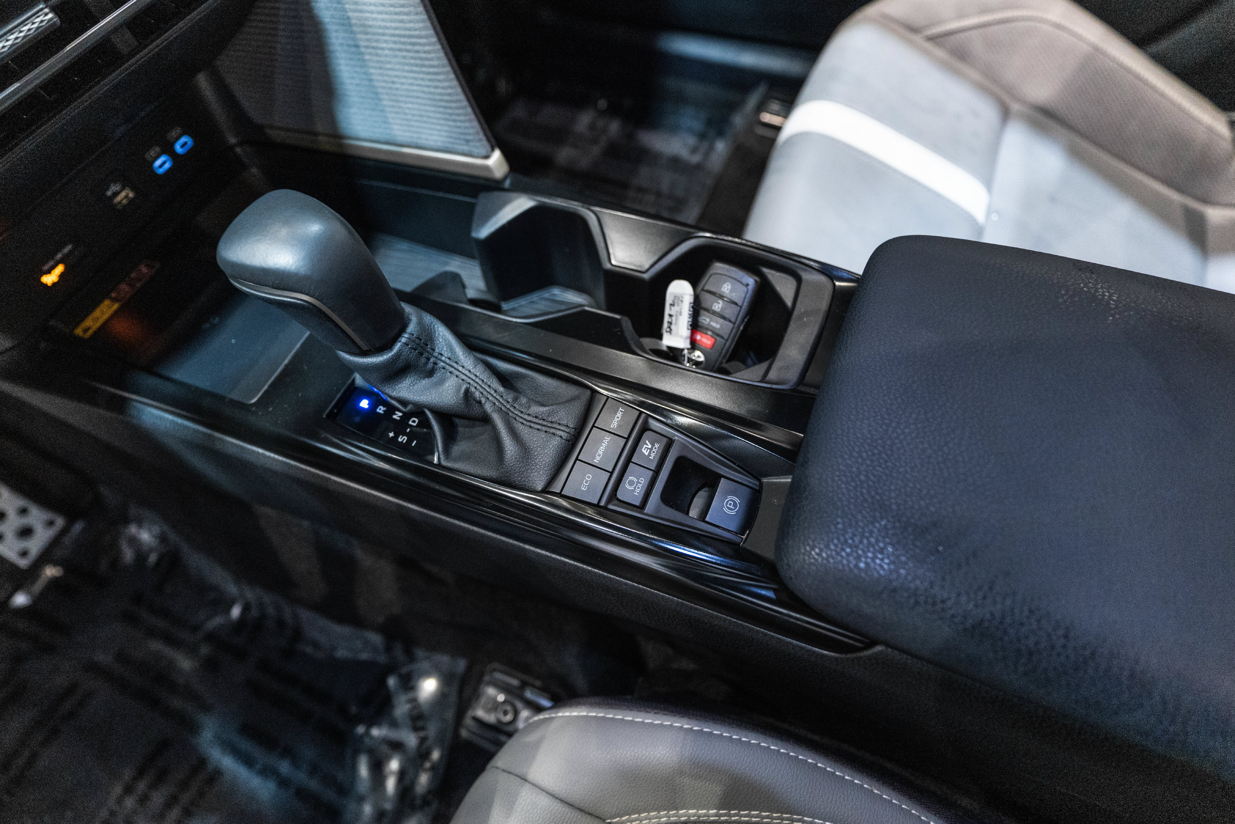 Certified 2025 Toyota Camry SE w/ Convenience Package FWD image 21