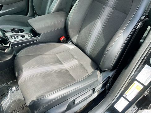 Used 2023 Honda Civic Sport image 18