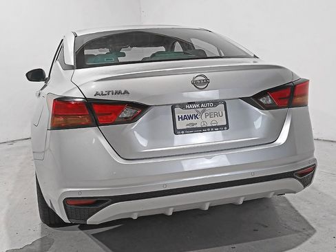 Certified 2024 Nissan Altima 2.5 S image 5