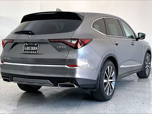 Certified 2026 Acura MDX FWD w/ Technology Package image 14