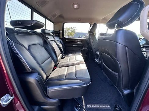 Used 2019 RAM 1500 Laramie AWD/4WD image 30