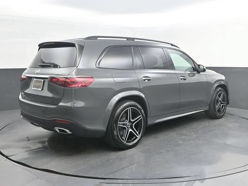 Used 2026 Mercedes-Benz GLS 450 4MATIC image 7