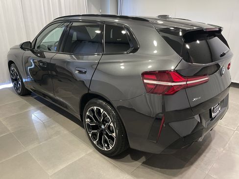 Used 2025 BMW X3 xDrive30i w/ M Sport Package image 4