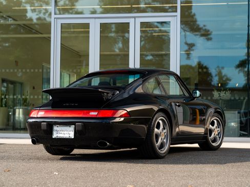 Used 1996 Porsche 911 Carrera Coupe image 6