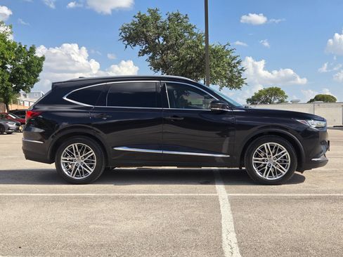 Certified 2022 Acura MDX SH-AWD w/ Advance Package image 2
