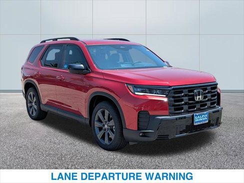 New 2026 Honda Pilot Sport image 4